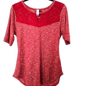 No Blundaries Women's Red Lace Detail Size 15/17